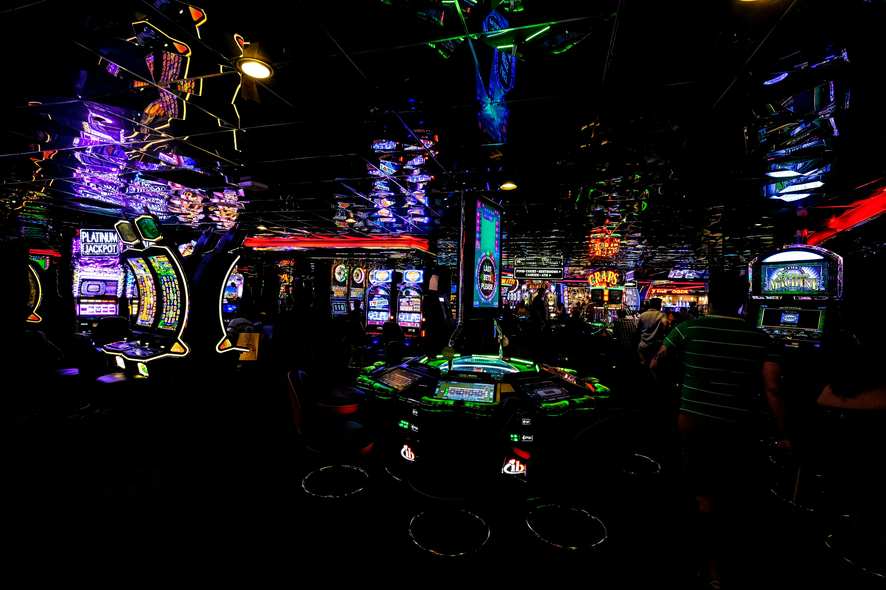 Top 10 Must-Play Games at Royal Valley Casino: A Winning Guide